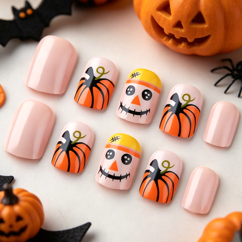 Fun Halloween-Themed Nail Art Set Bowlift