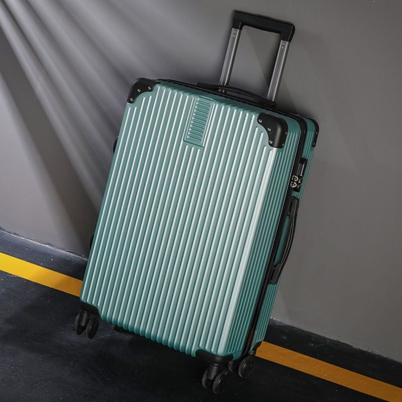 Hard Shell Suitcase With High Strength Material And TSA Lock Bowlift
