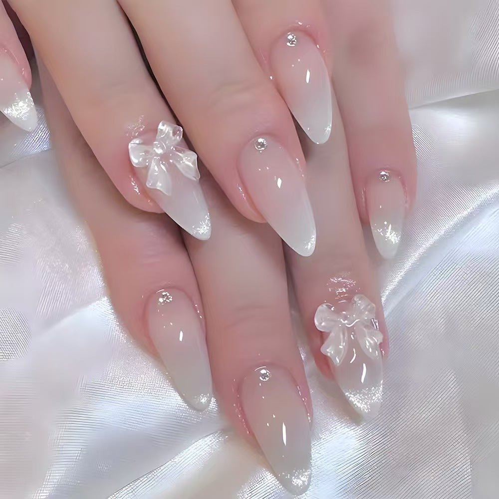 Artistic Heart-Embellished Press-On Nails Bowlift