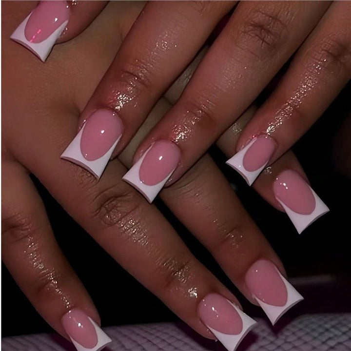 Elegant Salon-Style Press-On Nail Extensions Bowlift