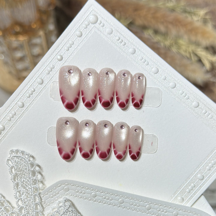 Elegant Gel Press-On Nail Set Bowlift