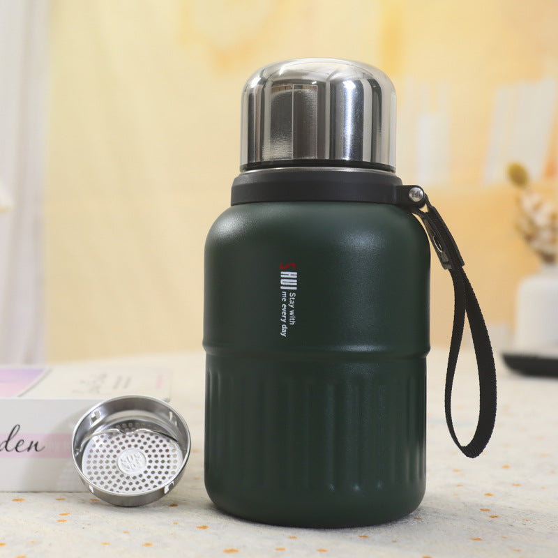 Ladies insulated bottle with removable tea strainer Bowlift