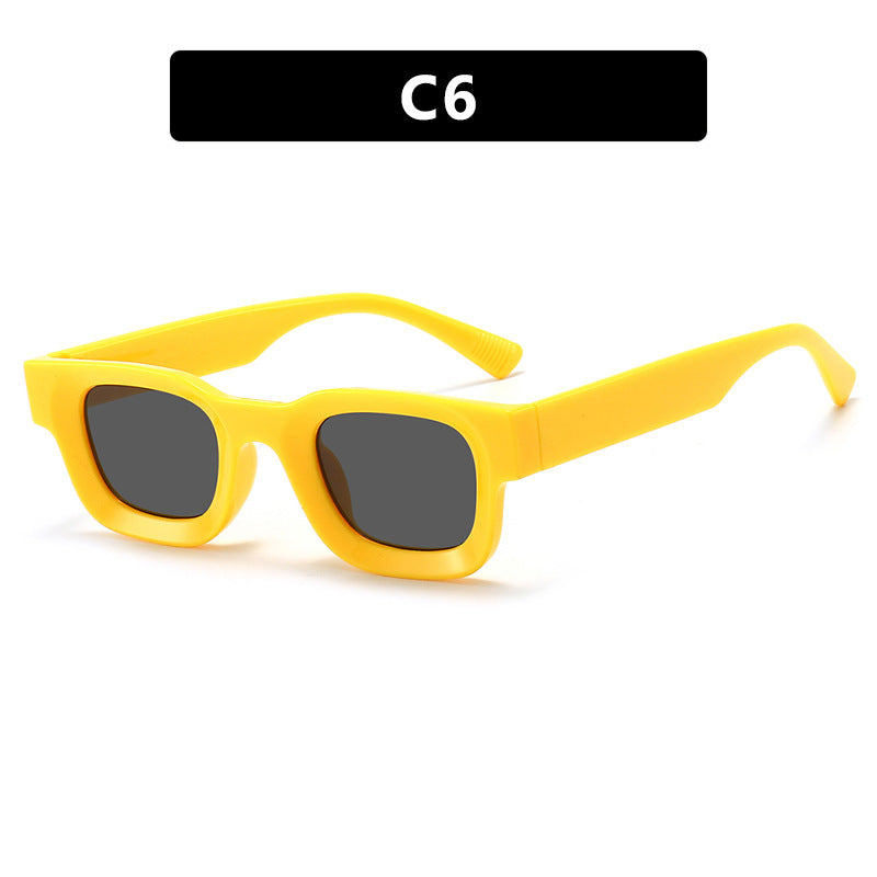 Ladies fashionable sunglasses in elegant, angular design Bowlift
