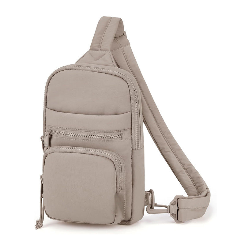 Light and Practical Shoulder Bag Bowlift