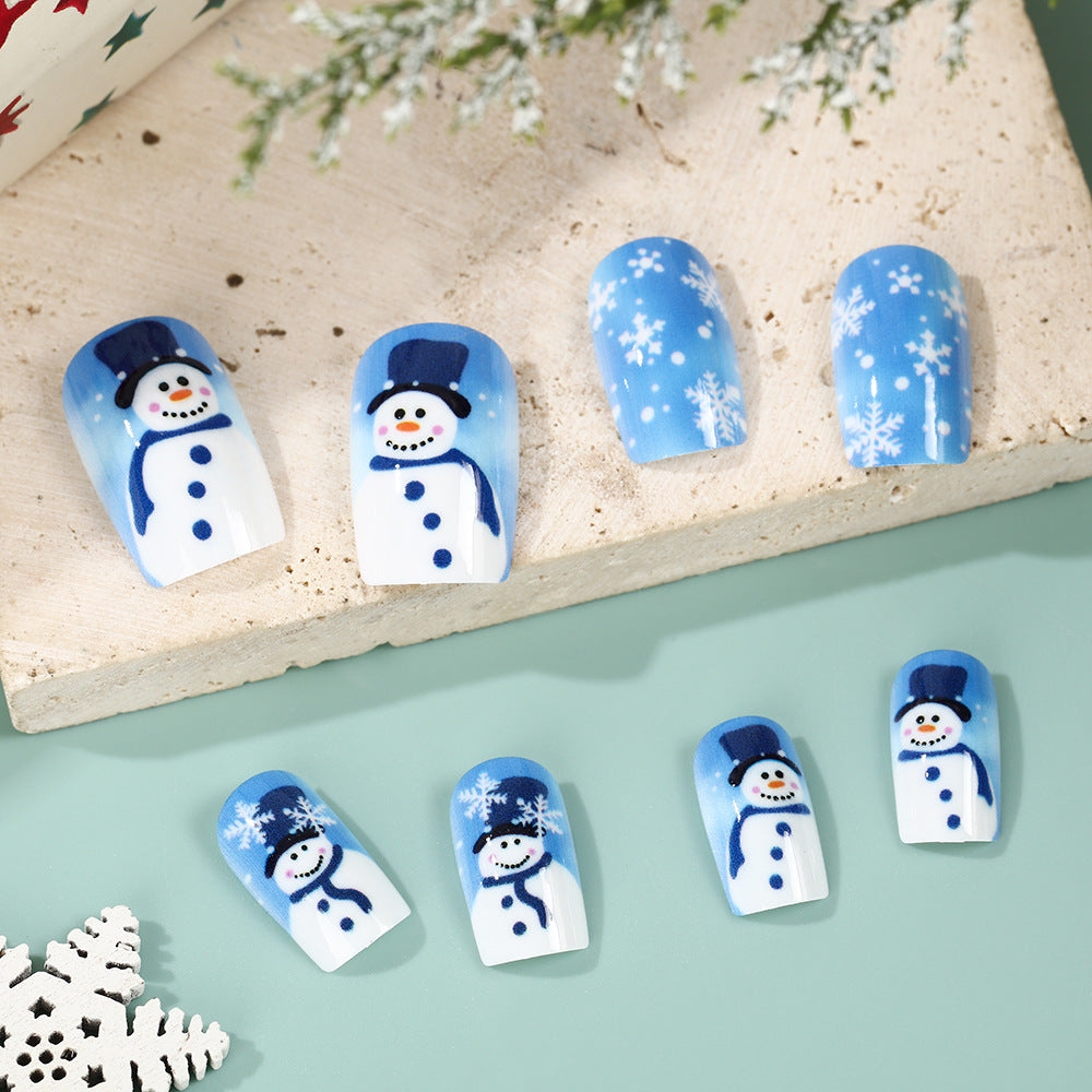 Artificial nails with wintry snowman design Bowlift