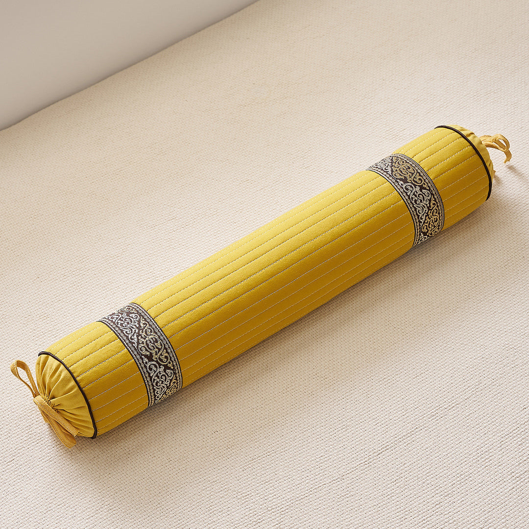 Meditation roll with decorative design Bowlift
