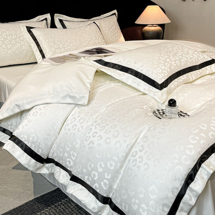 Luxury Leopard Print Bed Linen Set