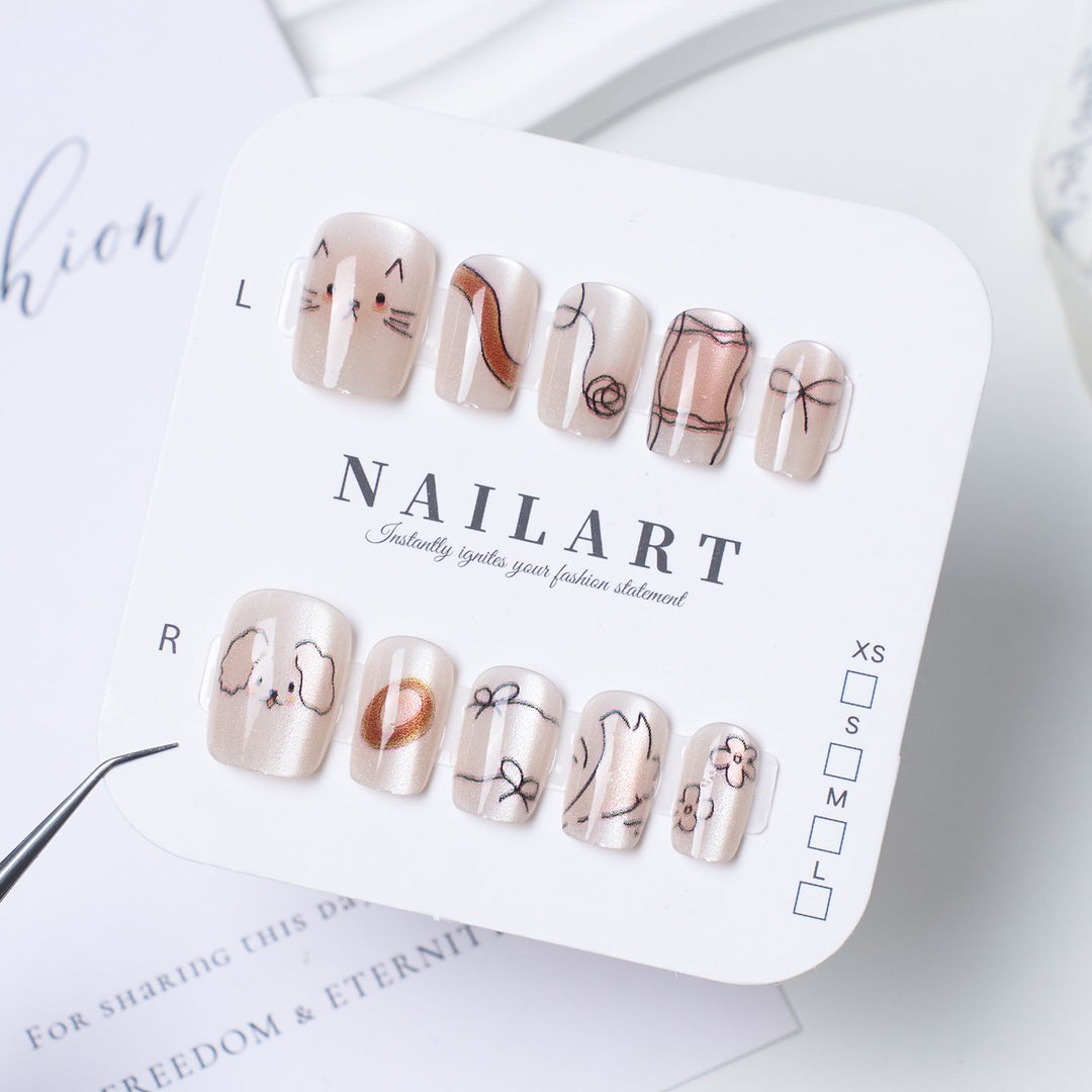 Artistic Press-On Nail Set with Floral and Glossy Accents Bowlift