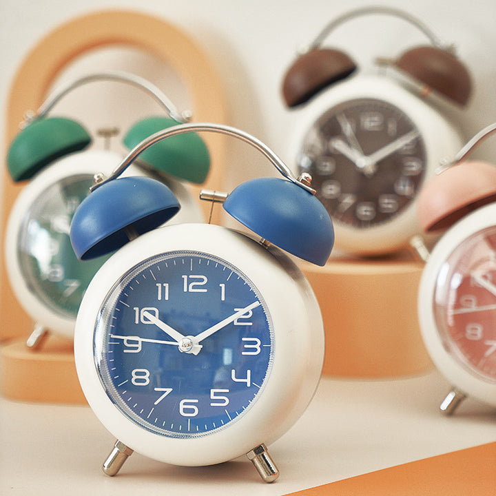 Retro Table Clock Bowlift