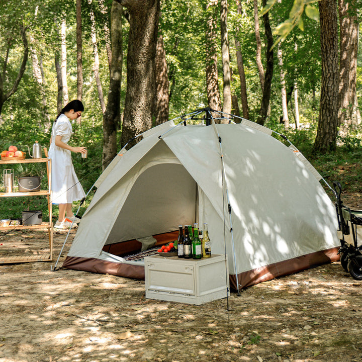 Camping tent with weather-resistant material and easy setup system Bowlift