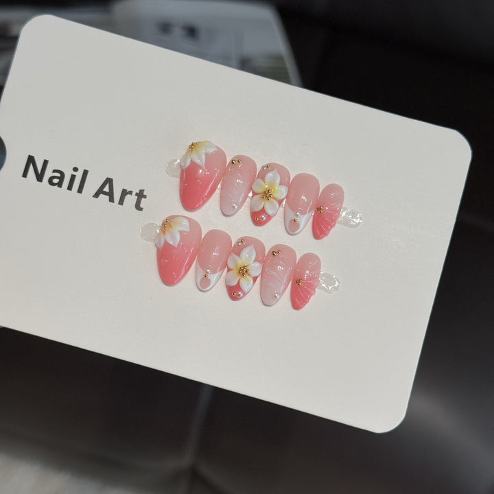 Floral Accent Press-On Nail Set