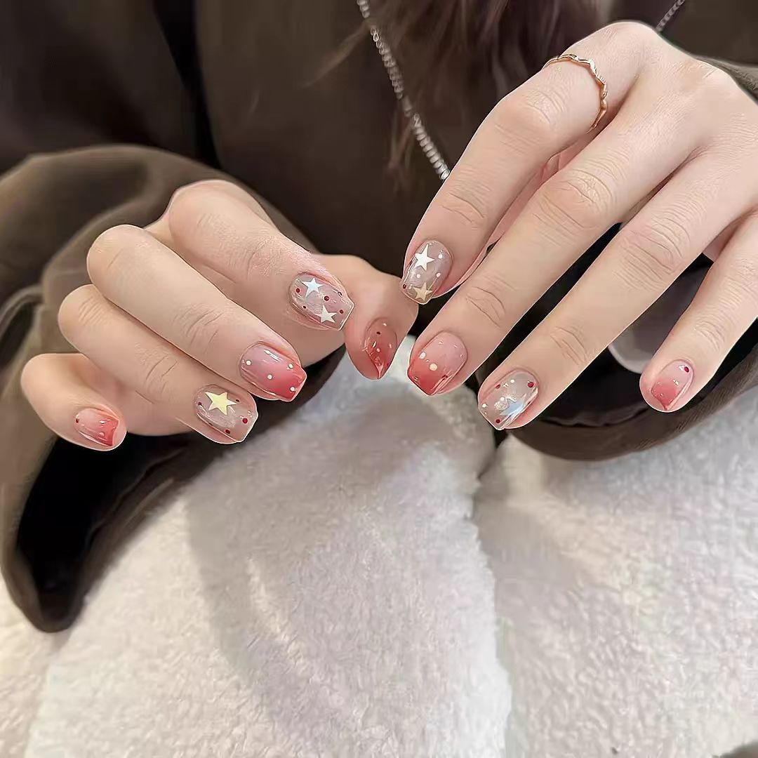 Whimsical Themed Press-On Nail Set Bowlift