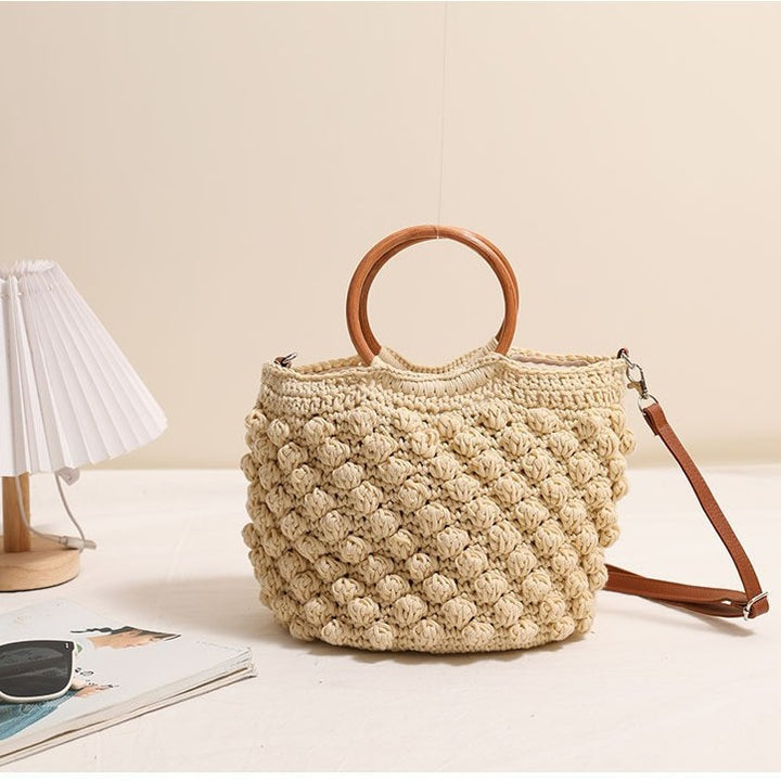 Handcrafted macrame bag with wooden handles Bowlift