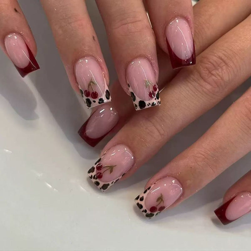 Artful Accent Nail Tips Bowlift