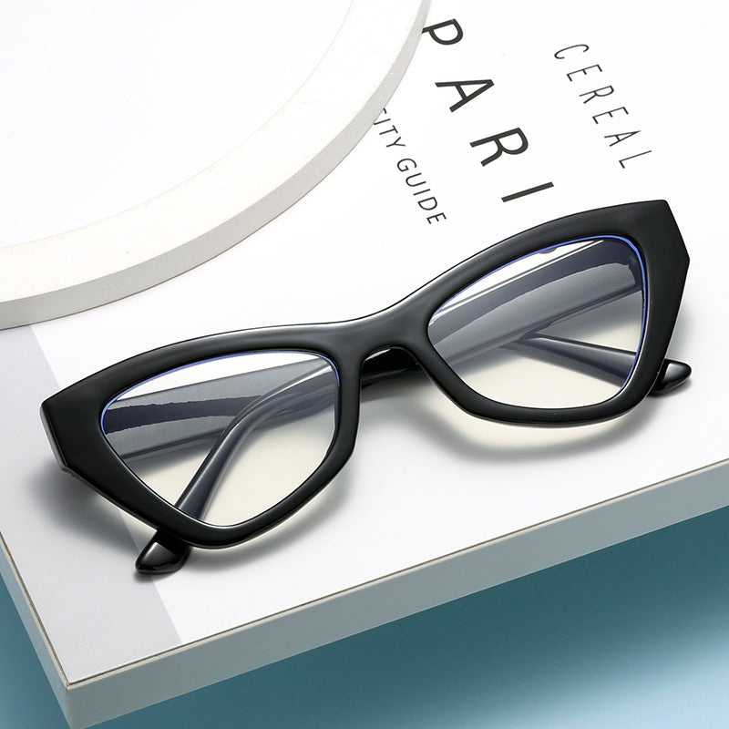 Women's Cat-Eye Glasses with Fashionable Transparent Frame Bowlift