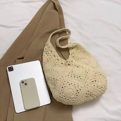 Hand-knotted macrame shoulder bag Bowlift