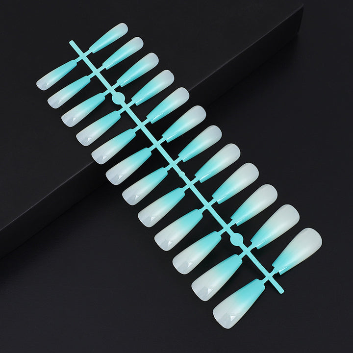 Artificial nails in elegant ombre design Bowlift
