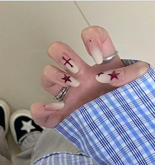 Artful nail designs with cat motif Bowlift