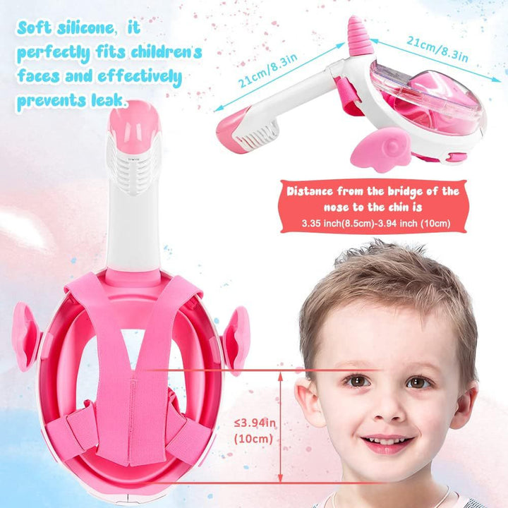 Diving mask with curved field of view and flexible silicone frame Bowlift