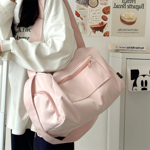 Spacious Travel Duffle Bag Bowlift