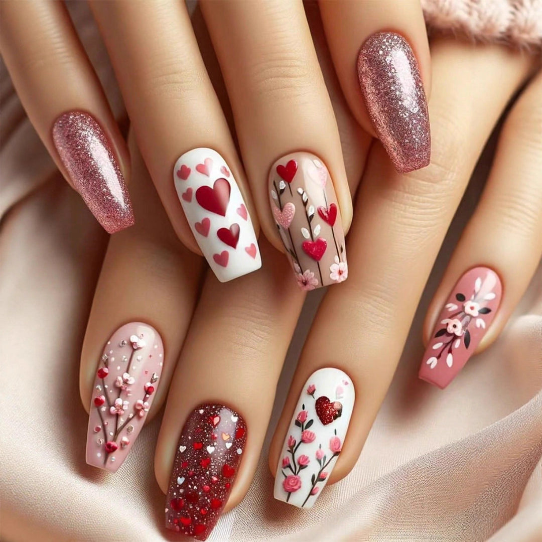 Heart-Themed Decorative Press-On Nail Art Bowlift