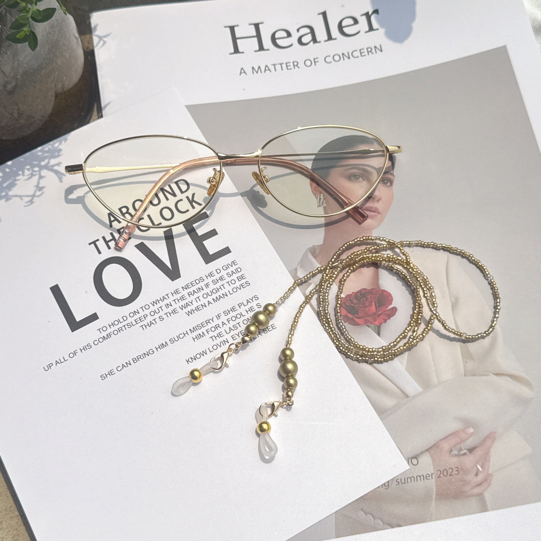 Ornate Beaded Eyewear Chain Bowlift