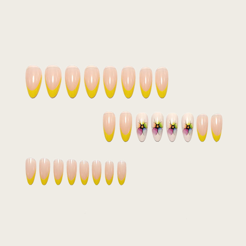 Artful Nail Tips Bowlift