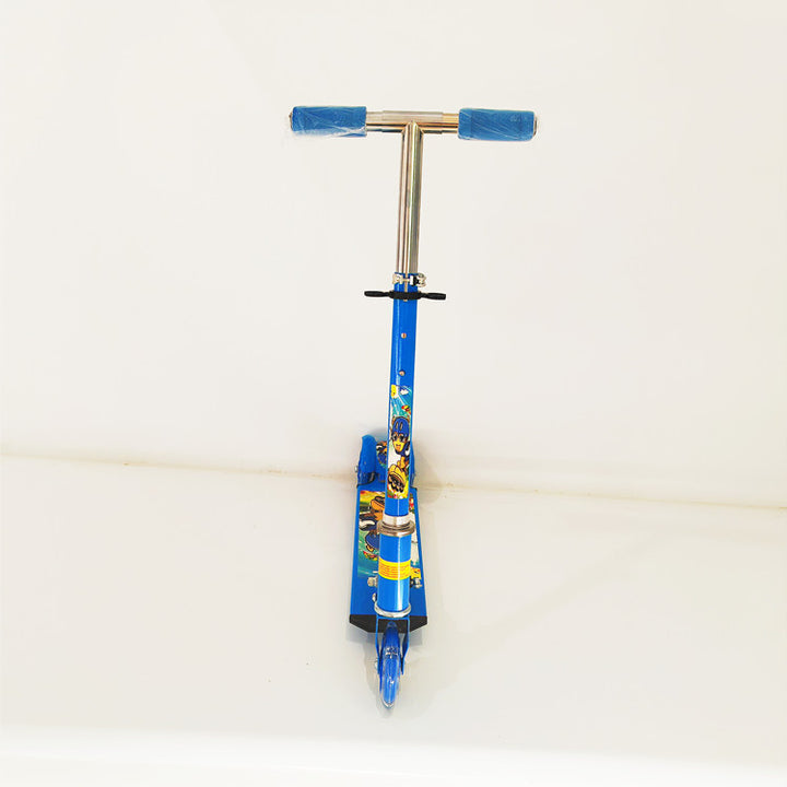 Cartoon-Themed Kick Scooter Bowlift