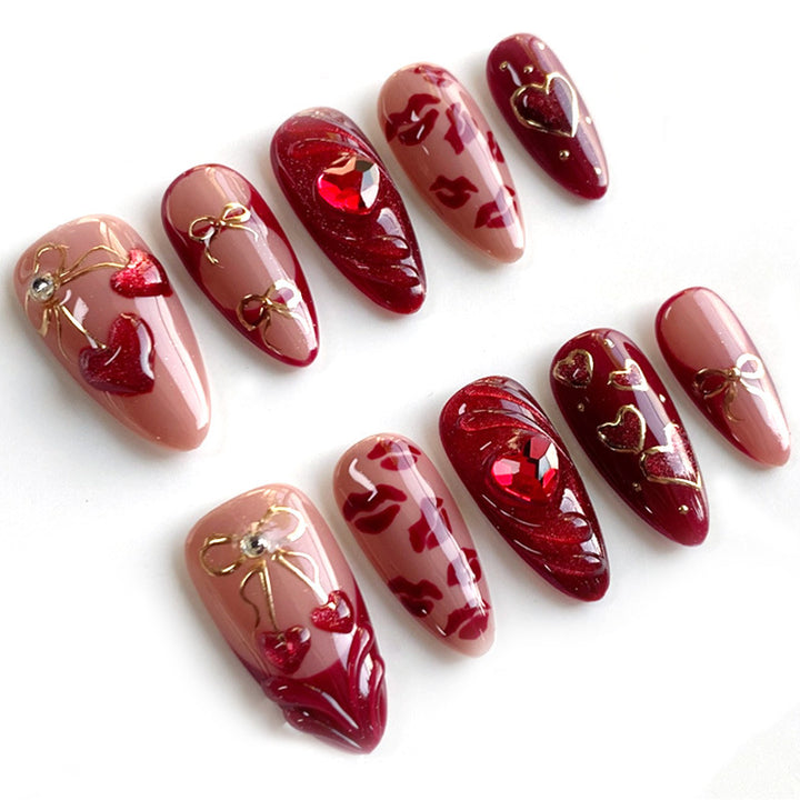 Decorative Press-On Nail Art Set with Heart and Gold Accents Bowlift