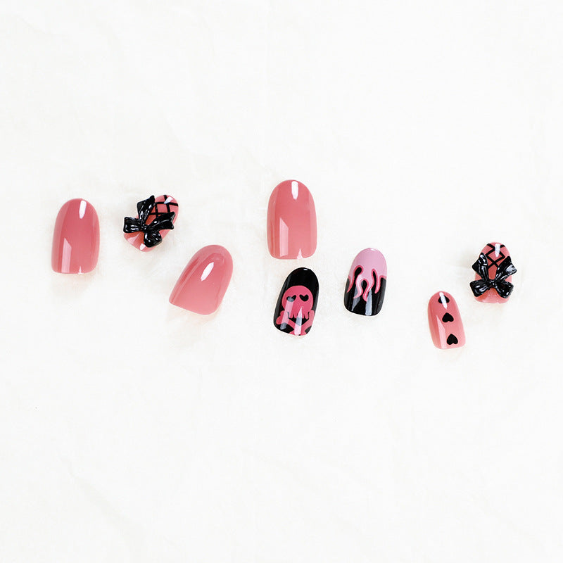 Artful Nail Art with Trendy Designs Bowlift