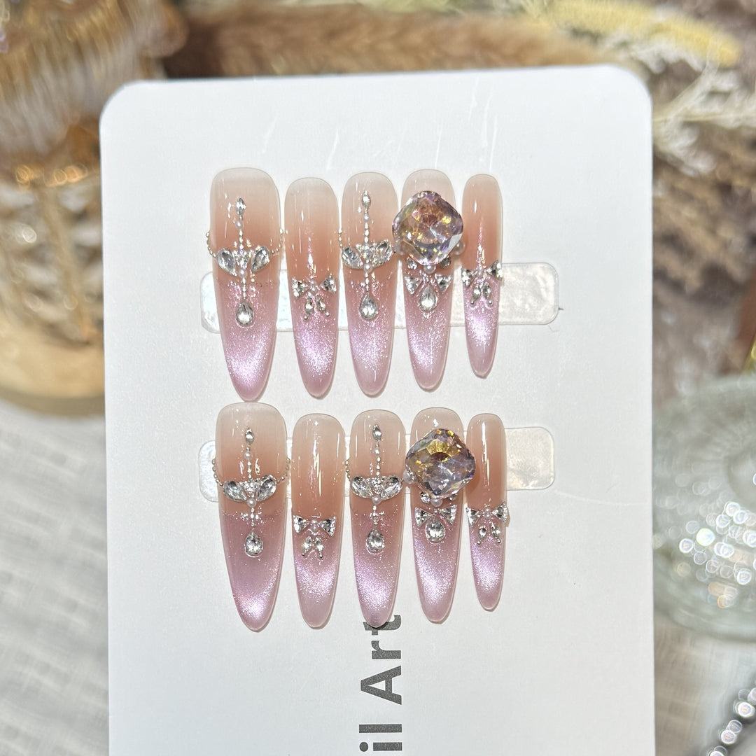 Decorative Rhinestone-Embellished Stiletto Press-On Nails Bowlift