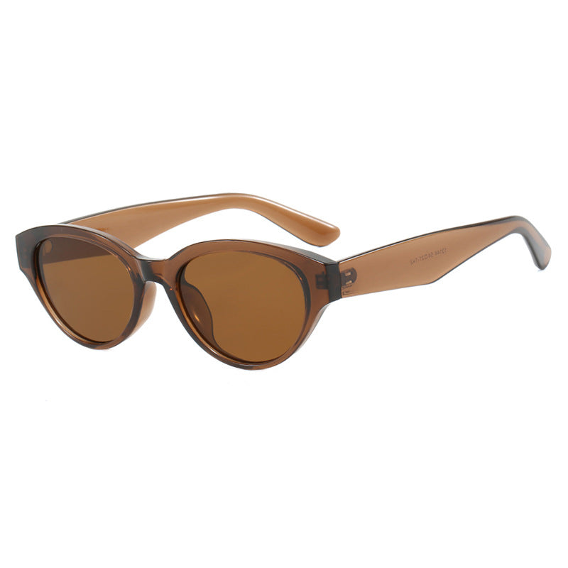 Women's Cat-Eye Sunglasses with protective UV filter and elegant frame Bowlift