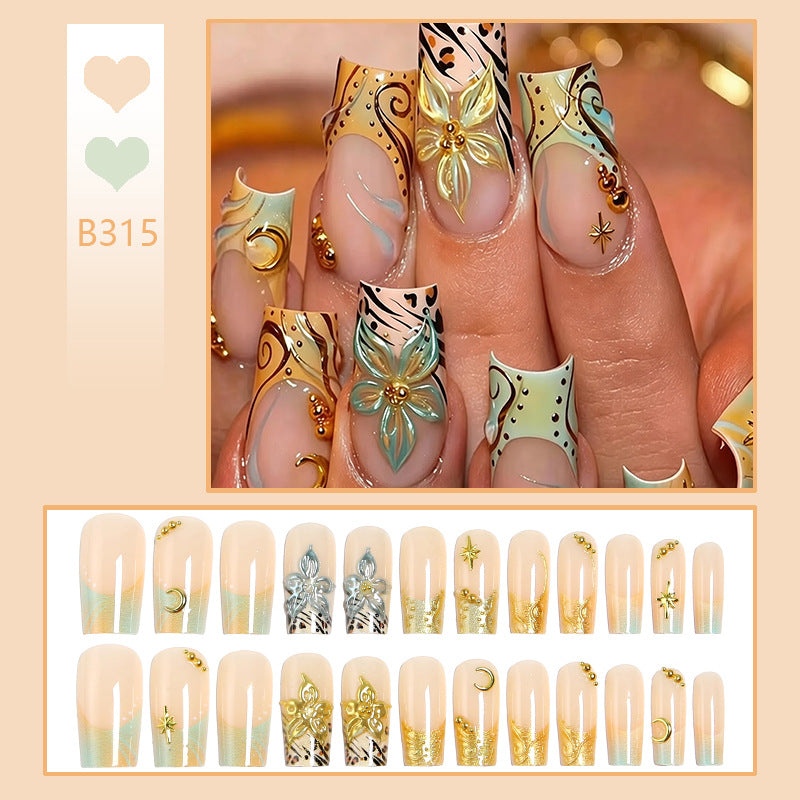 Artificial nail set with floral 3D applications and elegant decorations Bowlift