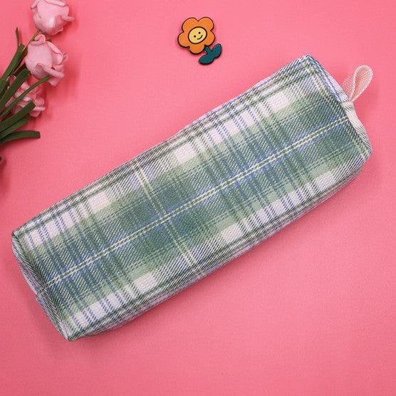 Textured Plaid Pencil Case Bowlift