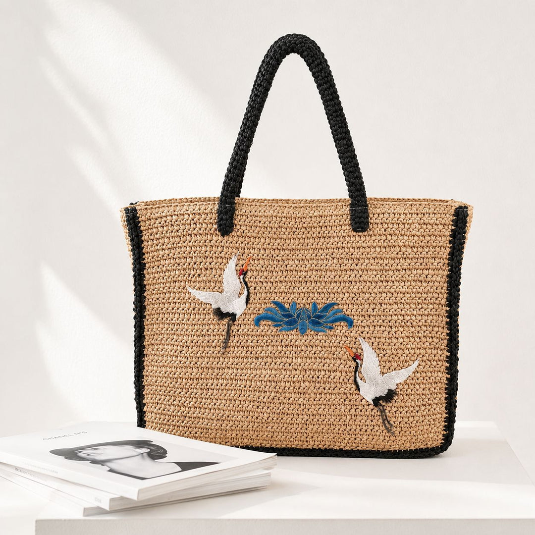 Handmade shopping bag with intricate embroidery Bowlift