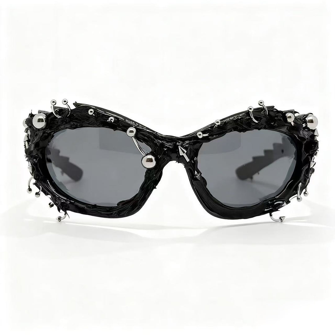 Ladies extravagant designer sunglasses with eye-catching jewelry frame Bowlift