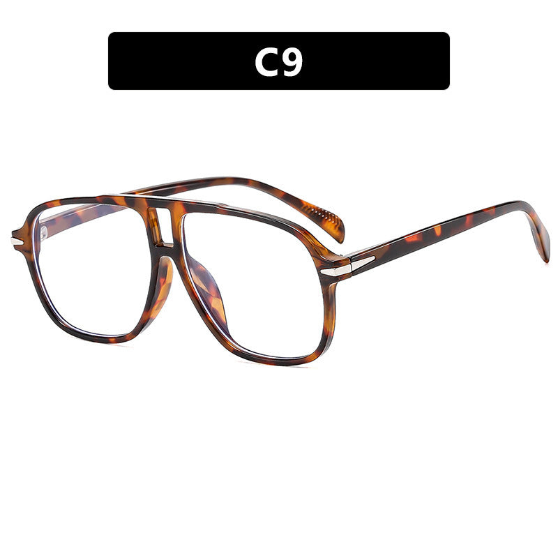 Ladies fashionable, square sunglasses with stylish frame Bowlift