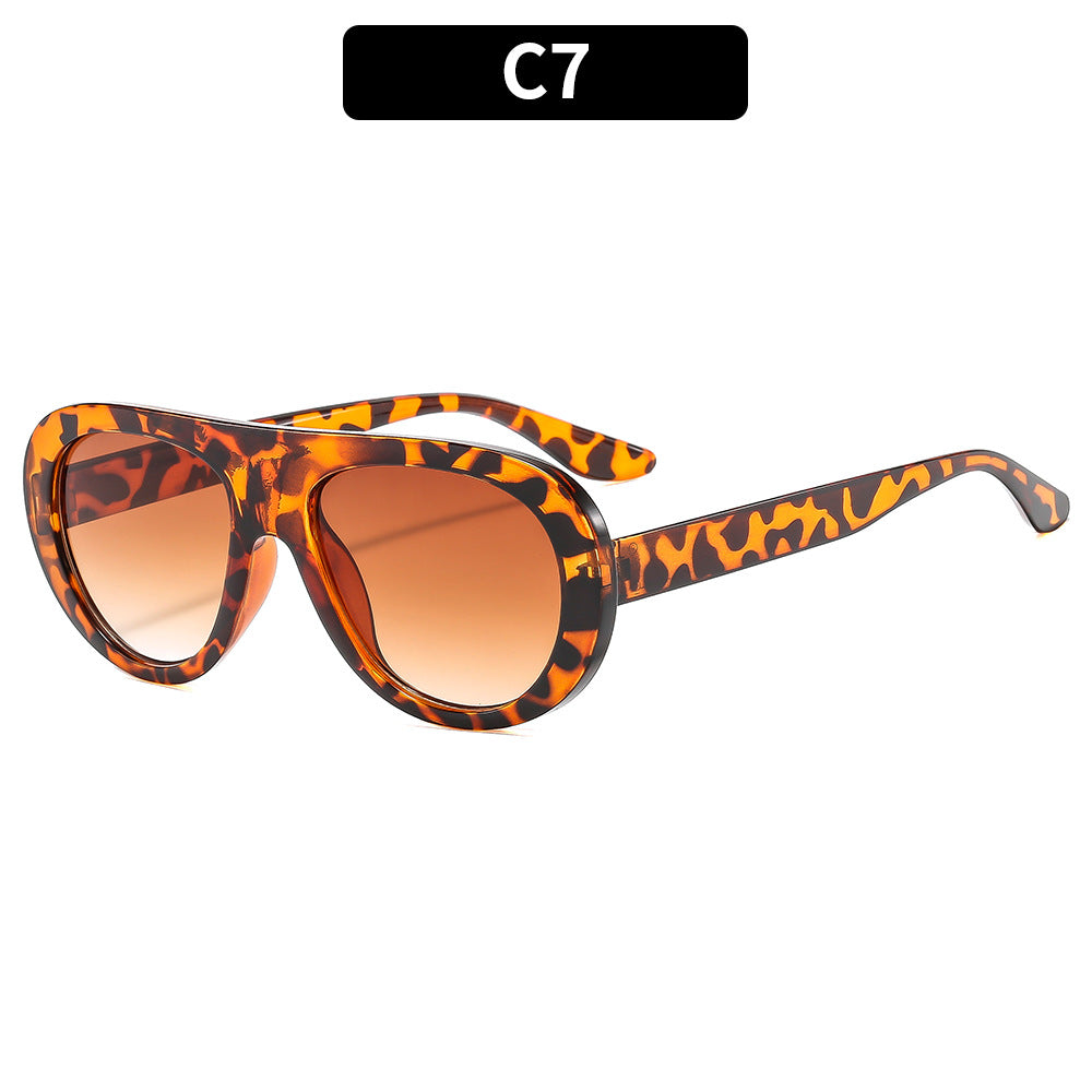 Elegant Look Stylish Retro-Inspired Shield Sunglasses