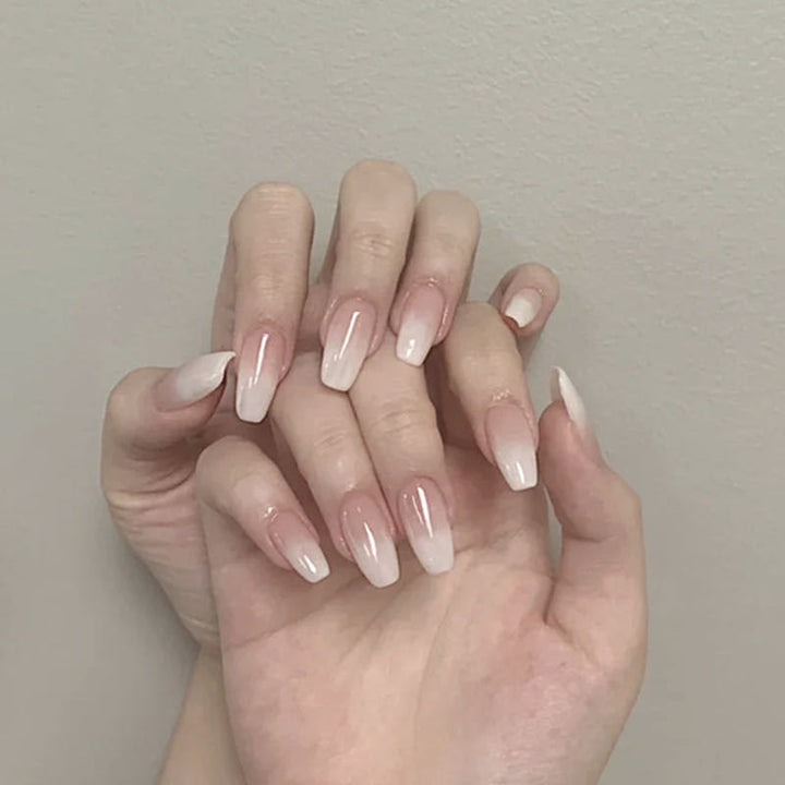 Stylish art nails with floral accents Bowlift