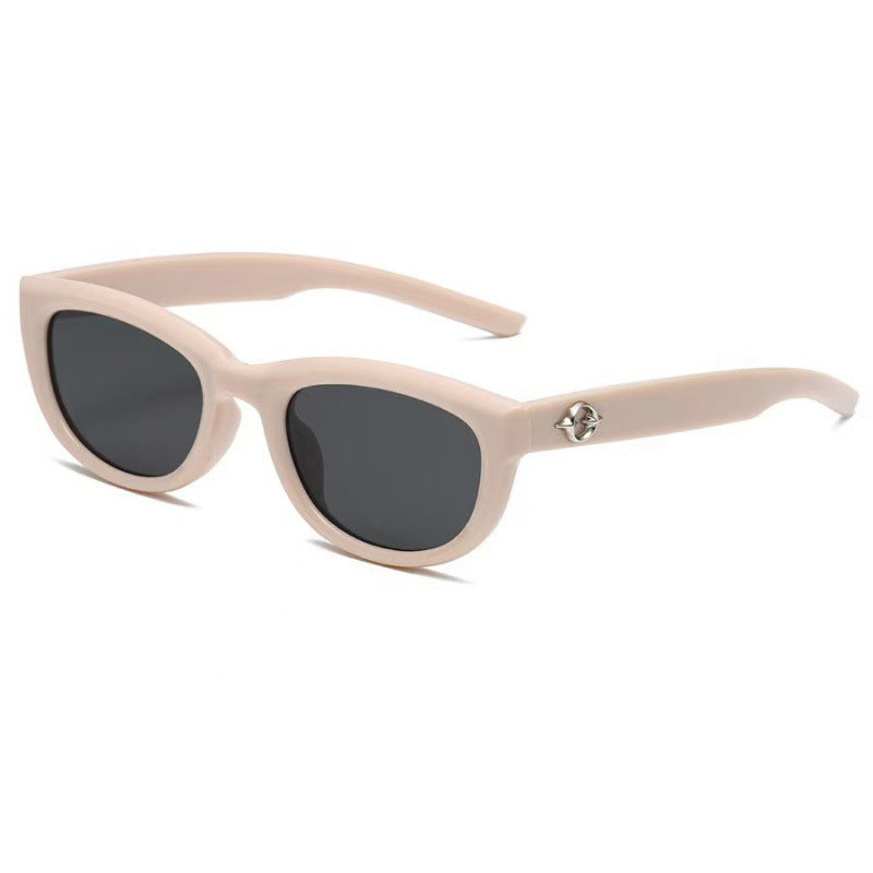 Elegant Vintage Inspired Cat Eye Sunglasses Bowlift