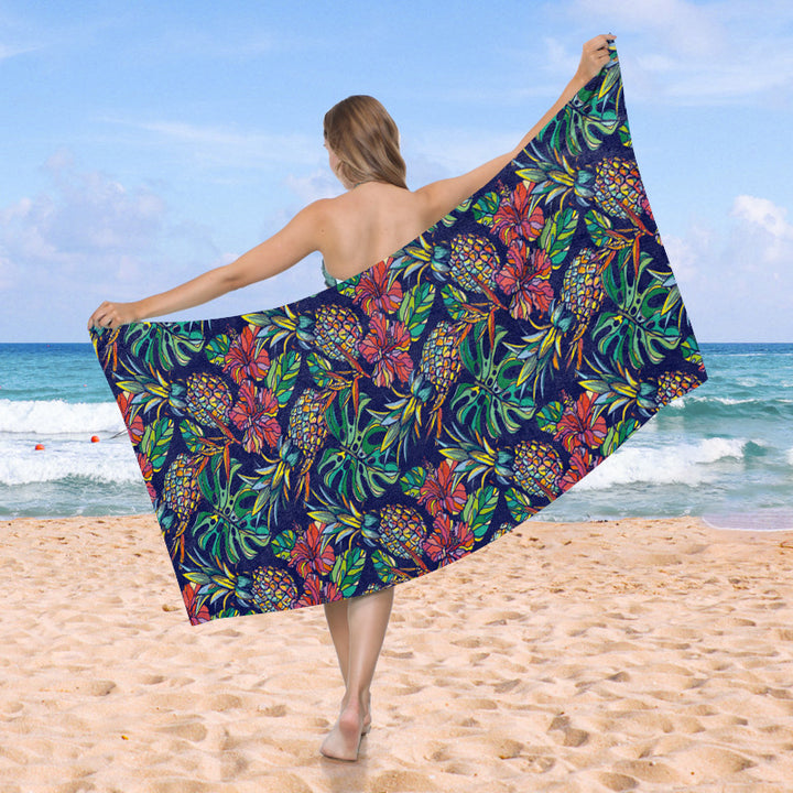 Beach towel with exotic pineapple and palm pattern Bowlift