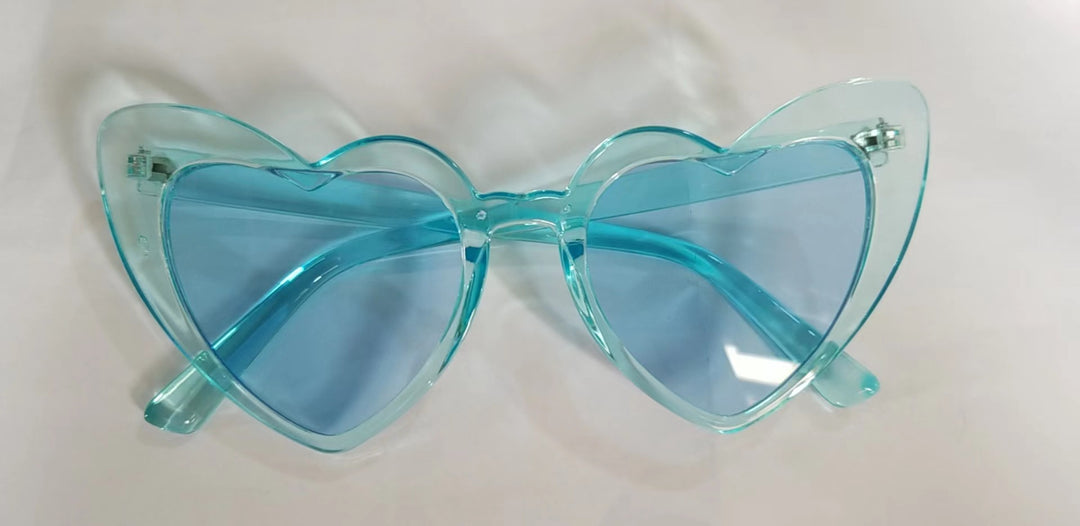 Heart-Shaped Fashion Sunglasses Bowlift