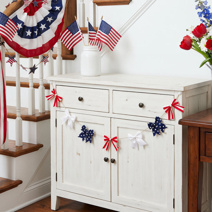 Unisex decorative garland with striped fabric bows and jute cord Bowlift