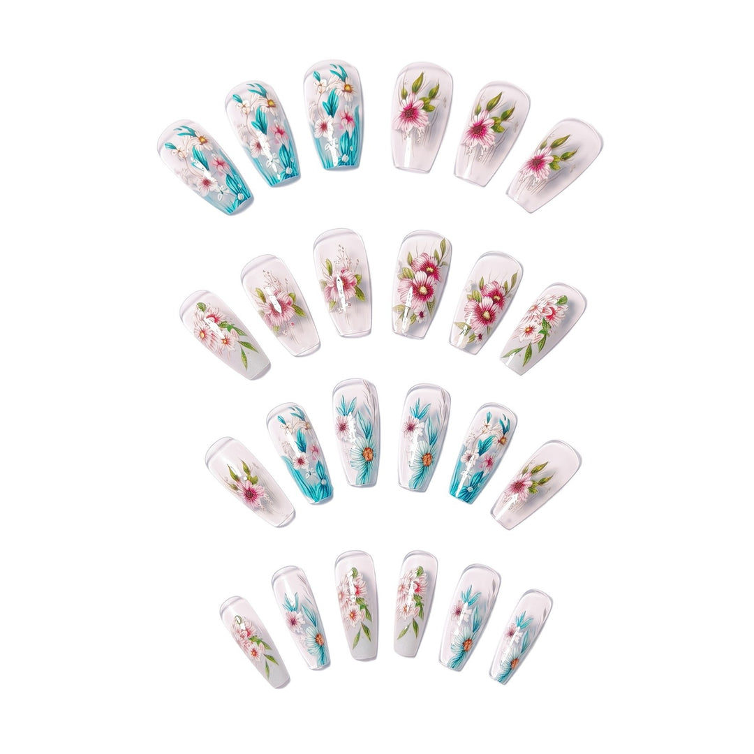 Artificial nail design with floral accents Bowlift