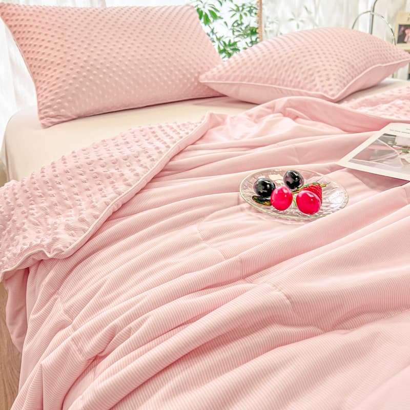 Reversible Textured Ultra-Soft Ice Cream-Like Cooling Summer Comforter | Bowlift