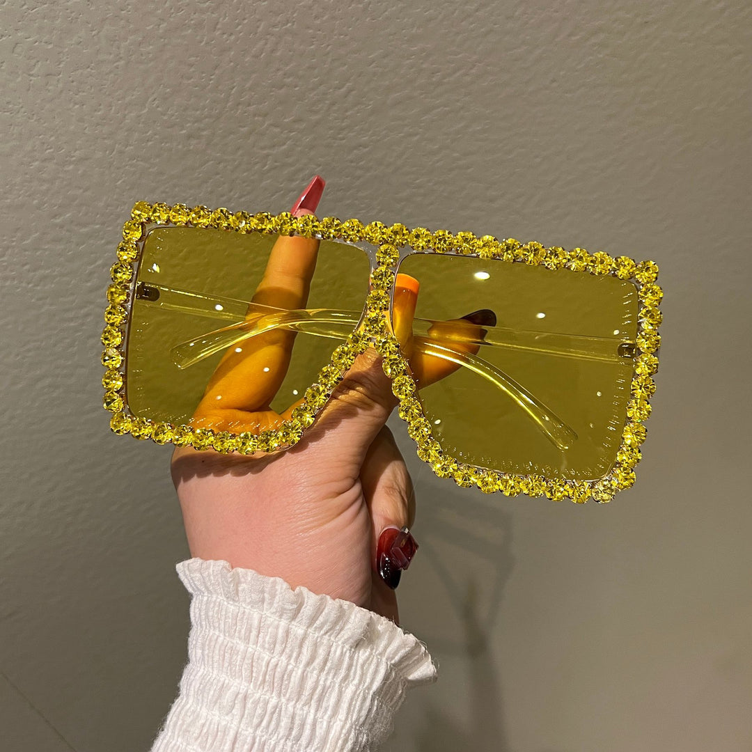 Women's Oversized Sunglasses with Sparkling Rhinestone Frame Bowlift