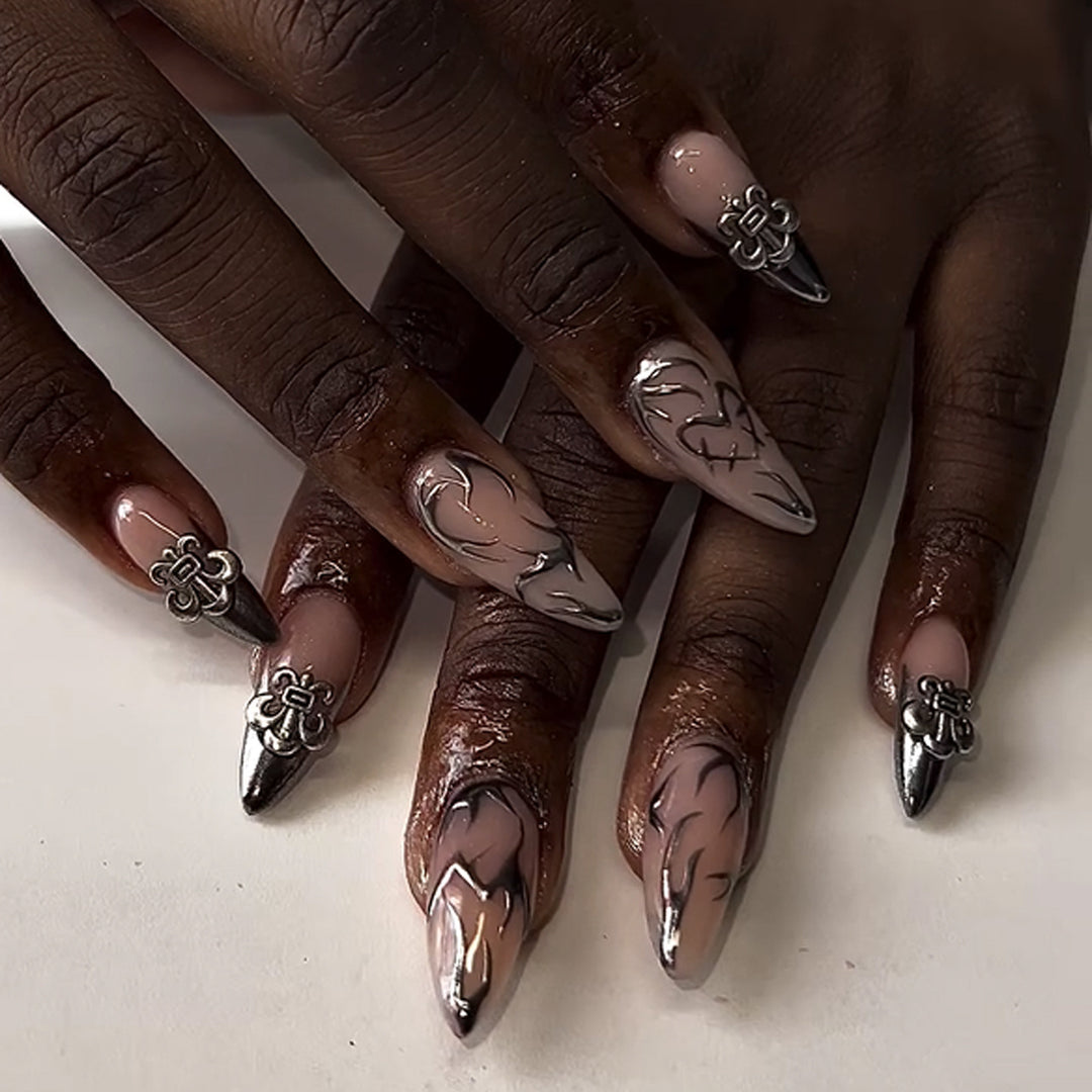 Artful stiletto nails with elegant accents Bowlift