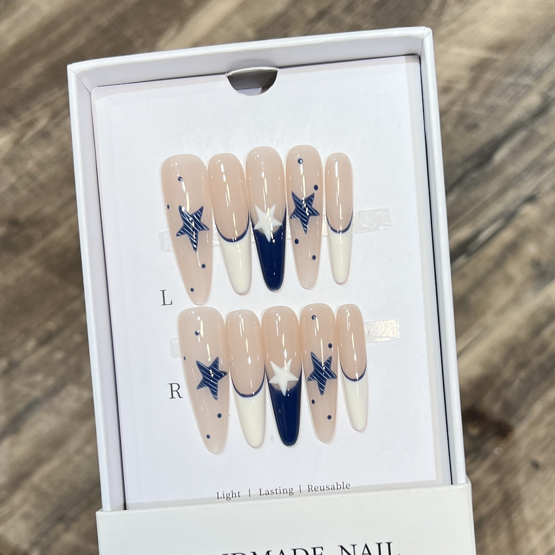 Artistic Stiletto Press-On Nail Set with Celestial Design Bowlift
