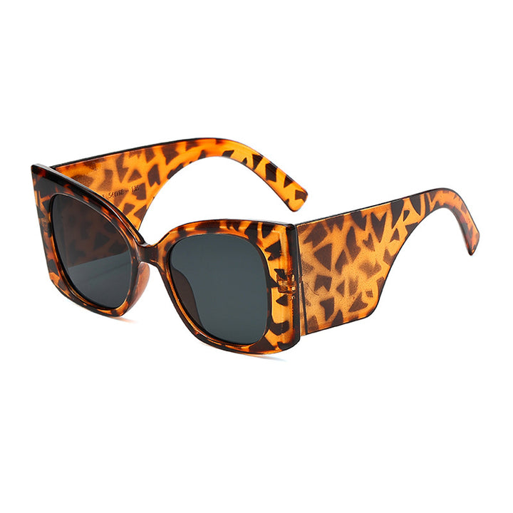 Women's fashionable oversized sunglasses with glamorous design Bowlift