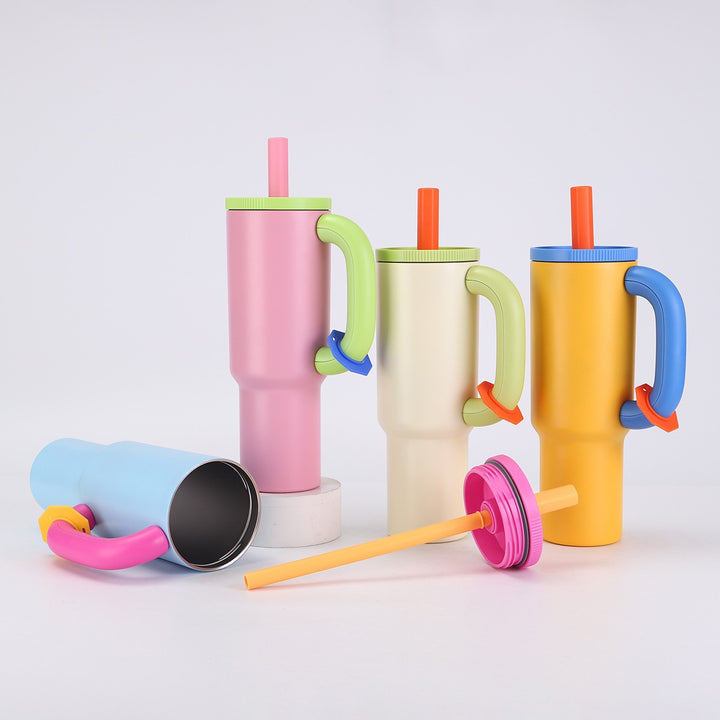 Ladies stylish insulated cup with straw Bowlift